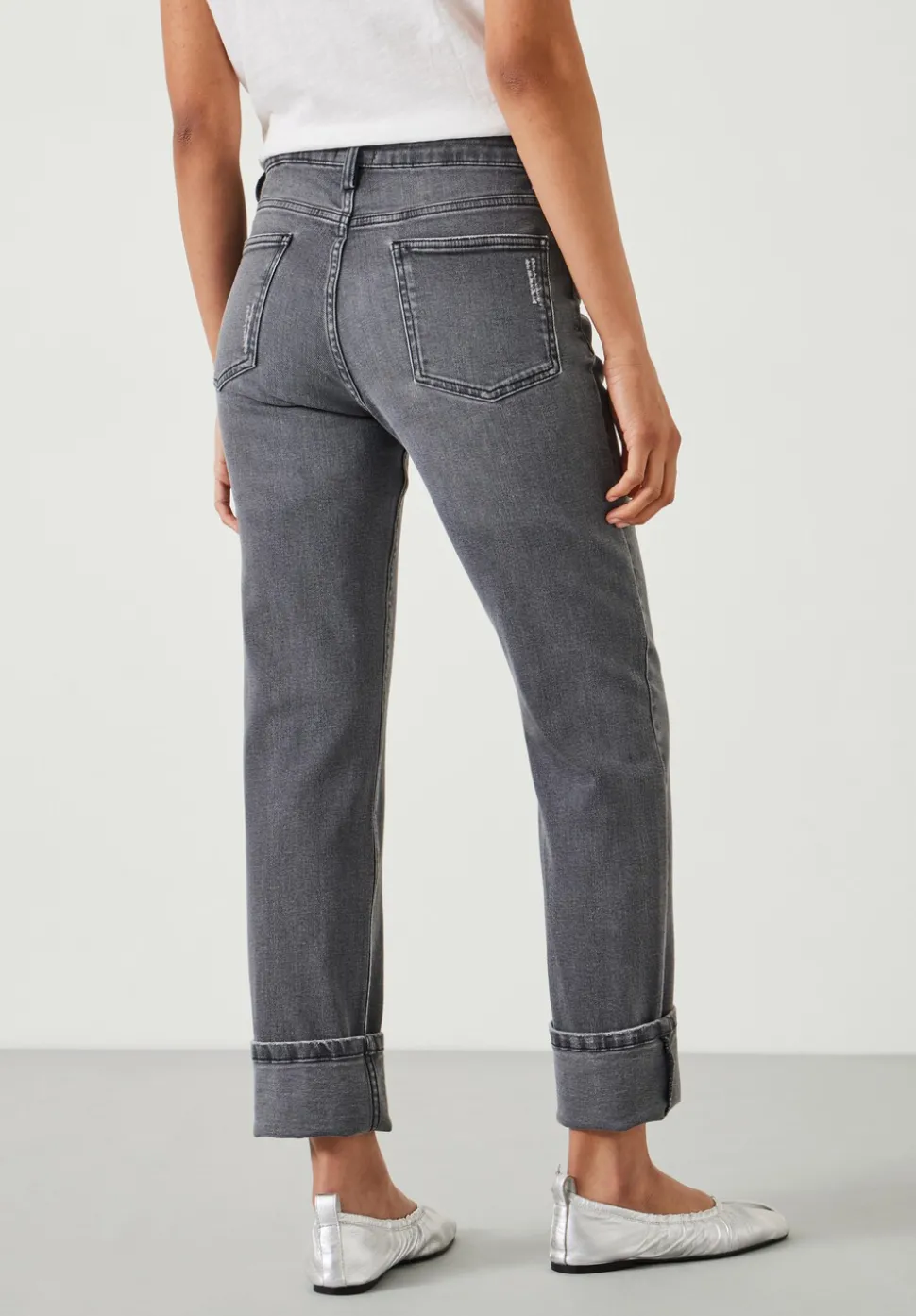 Agnes Straight Leg Jeans