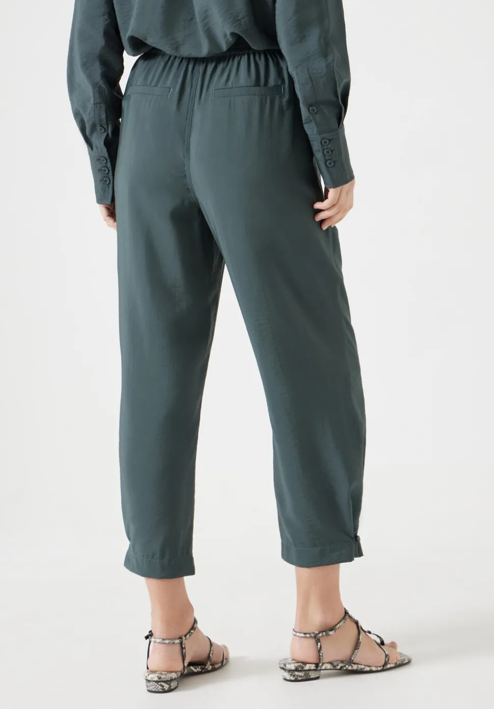 Air Flow Ankle Grazer Trousers