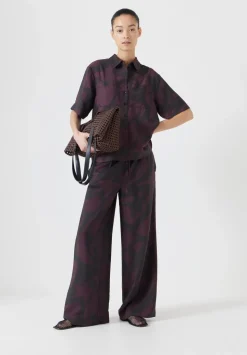 Air Flow Short Sleeve Collared Shirt