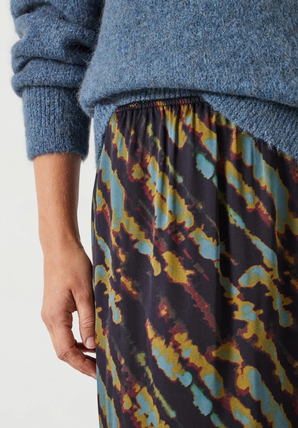 Alexandra Printed Column Midi Skirt