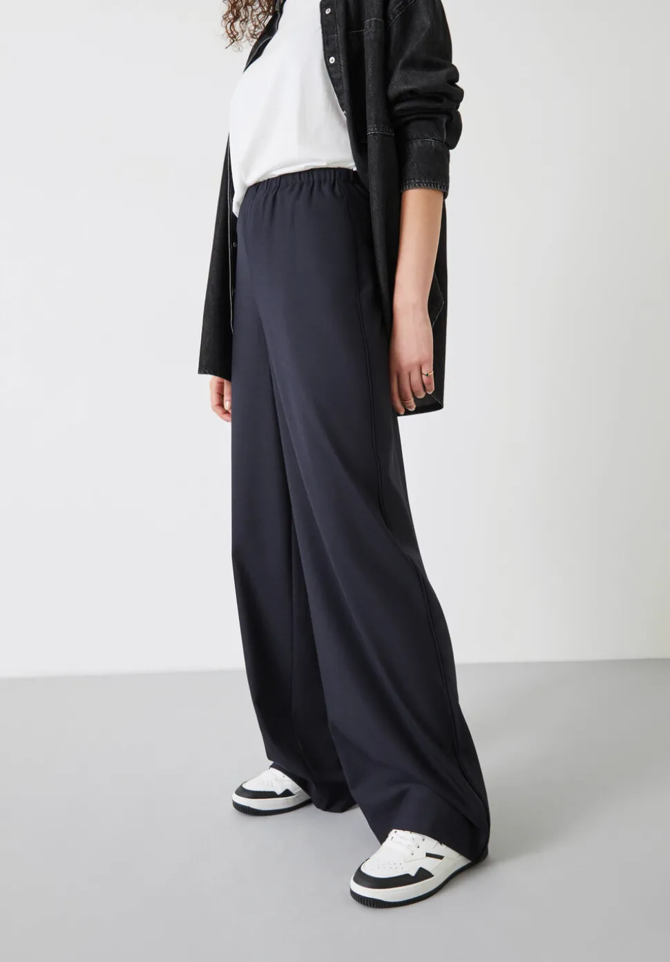 Alpa Wide Leg Wool Blend Trousers