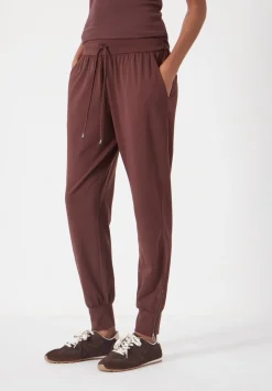 Amie Joggers