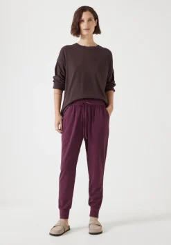 Amie Joggers