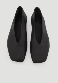 Asymmetric Leather Ballet Flats