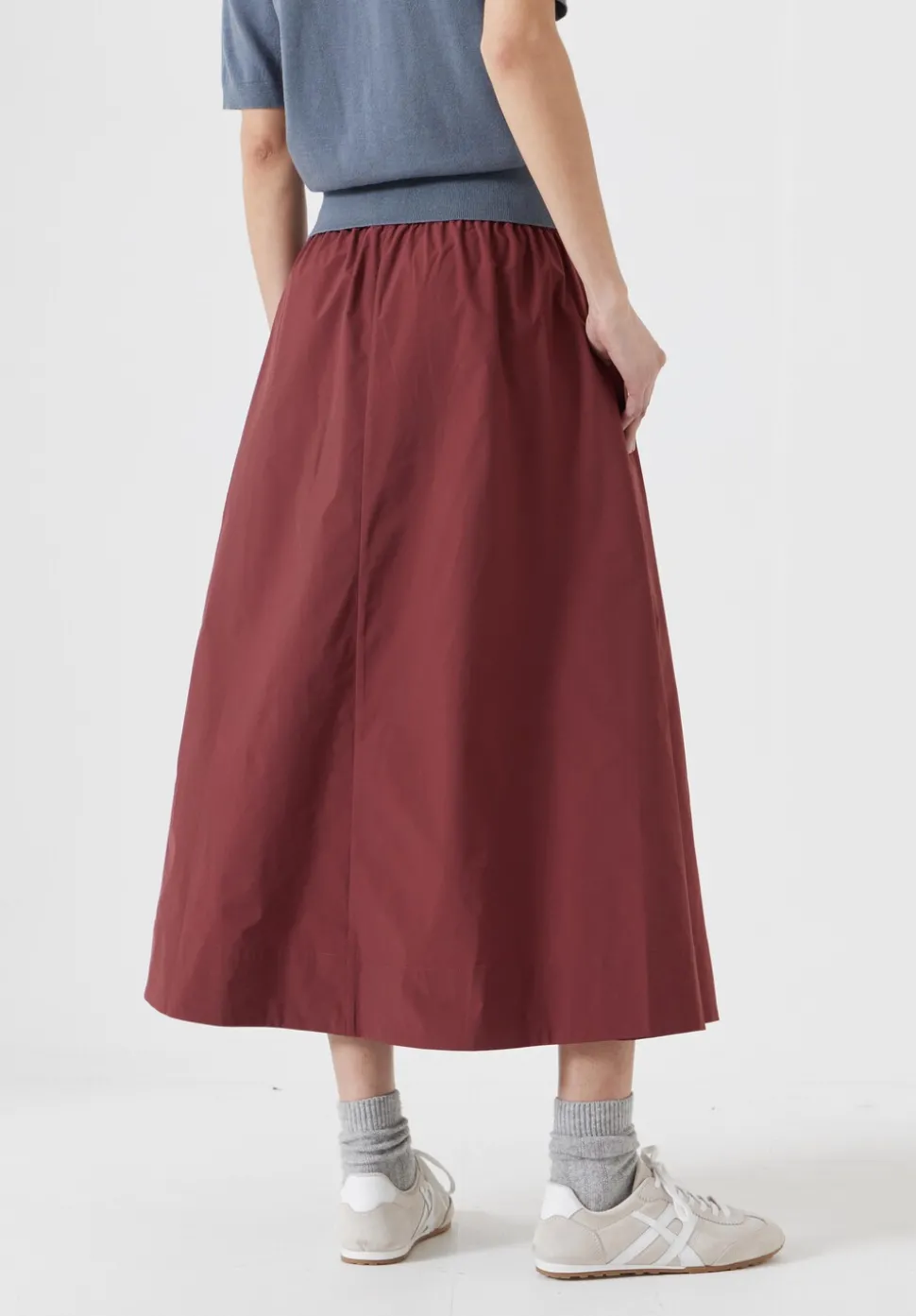 Aya Technical Pull On Midi Skirt