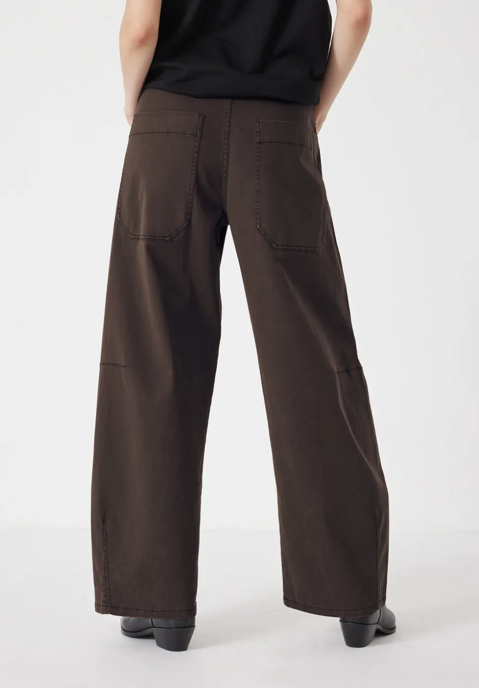 Bree Horseshoe Barrel Leg Trouser