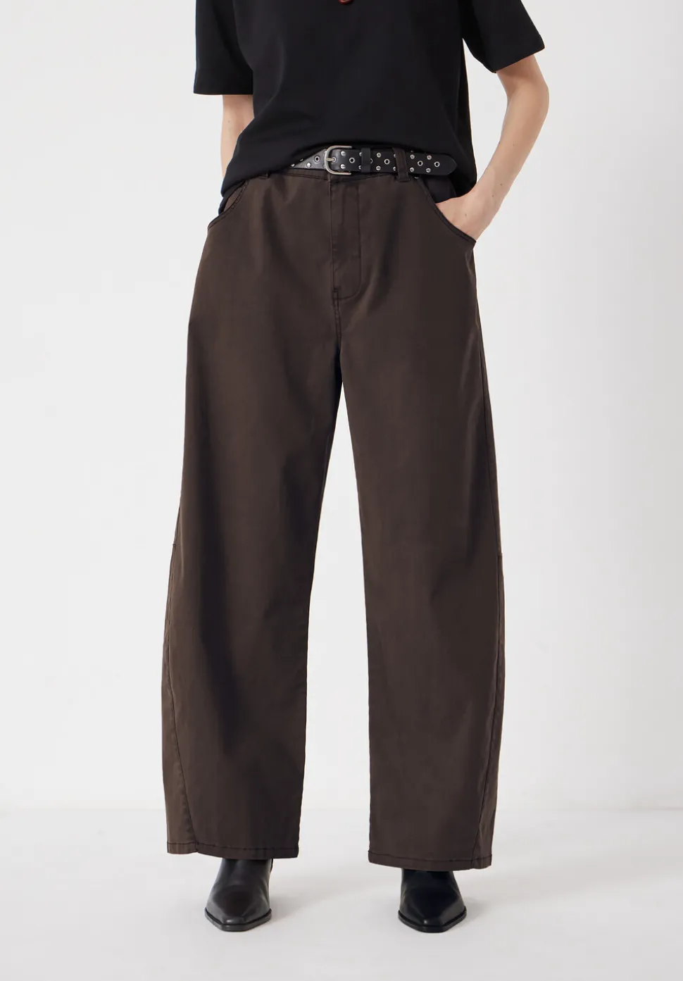 Bree Horseshoe Barrel Leg Trouser