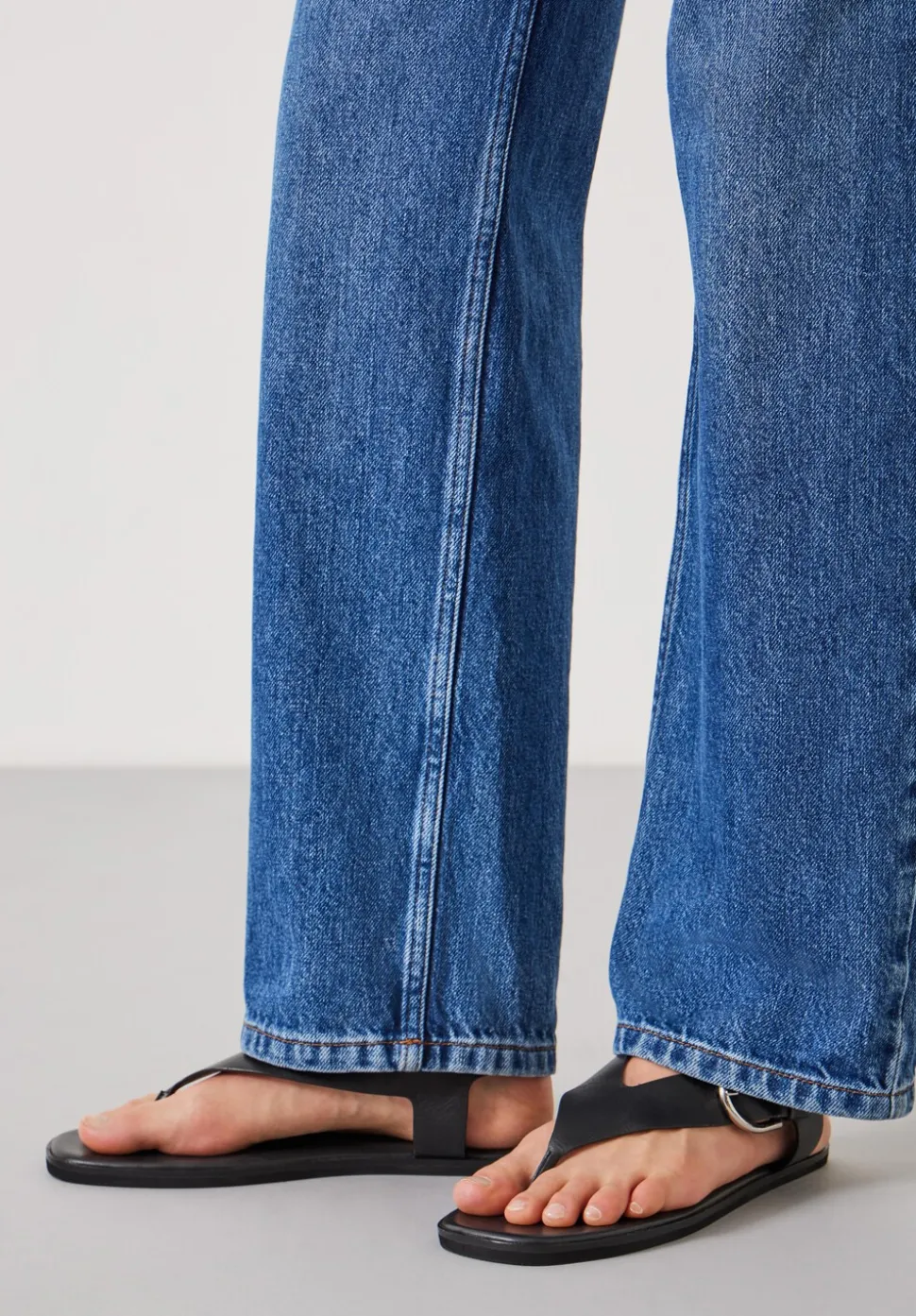 Brinley Buckle Toe Post Sandal