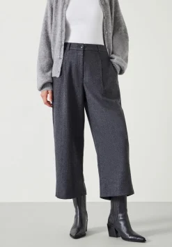 Carys Tailored Cropped Trousers