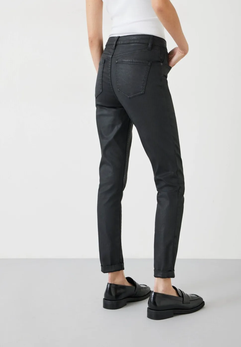 Coated Jeans
