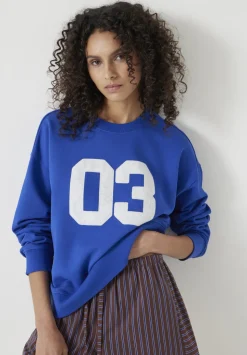 Collegiate 03 Graphic Sweatshirt