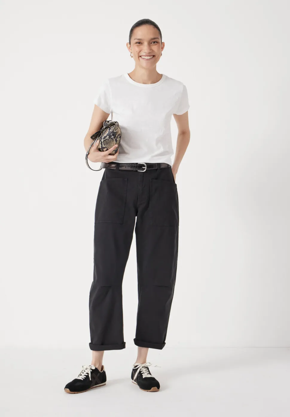 Cordi Barrel Leg Cotton Trousers