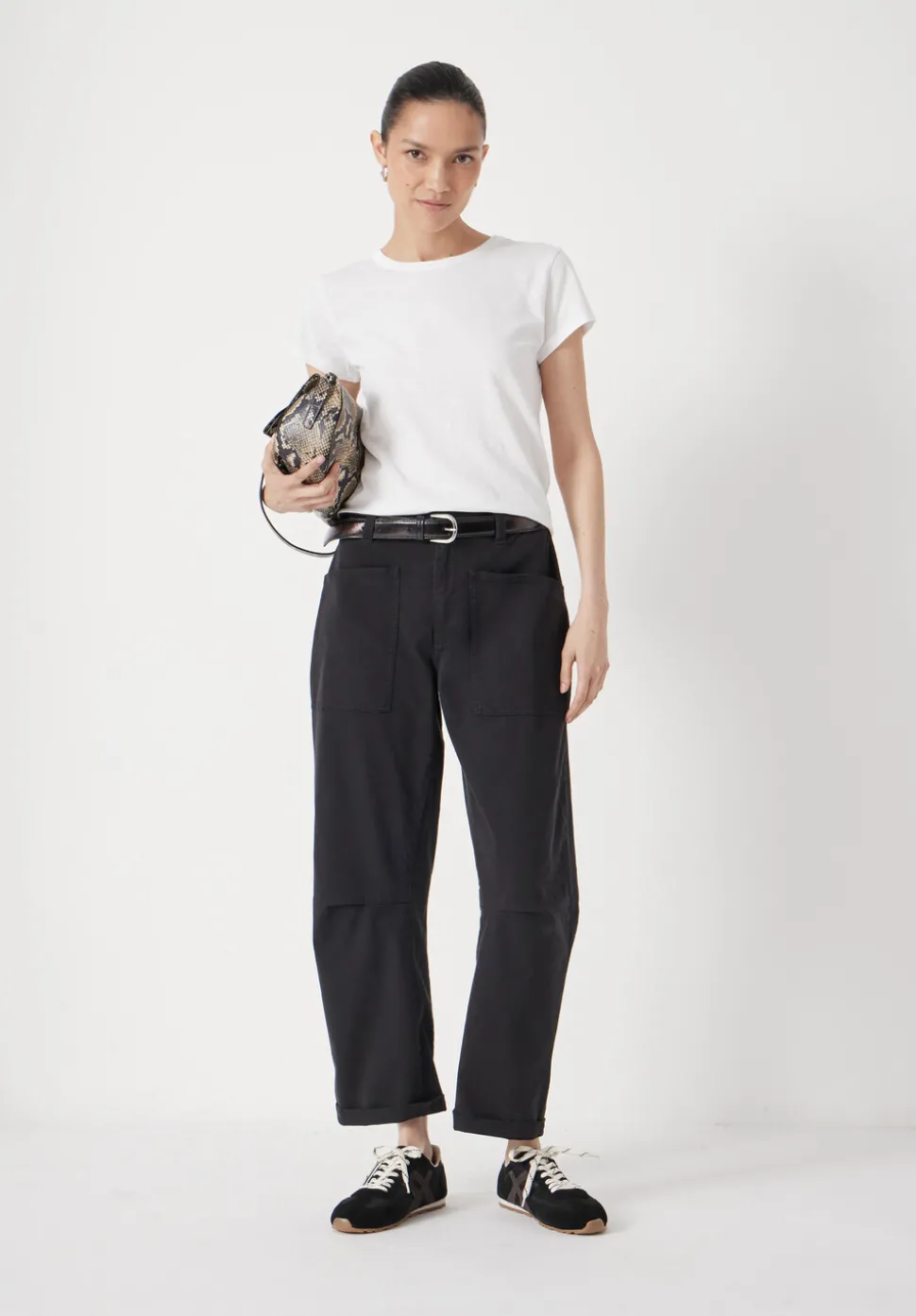 Cordi Barrel Leg Cotton Trousers