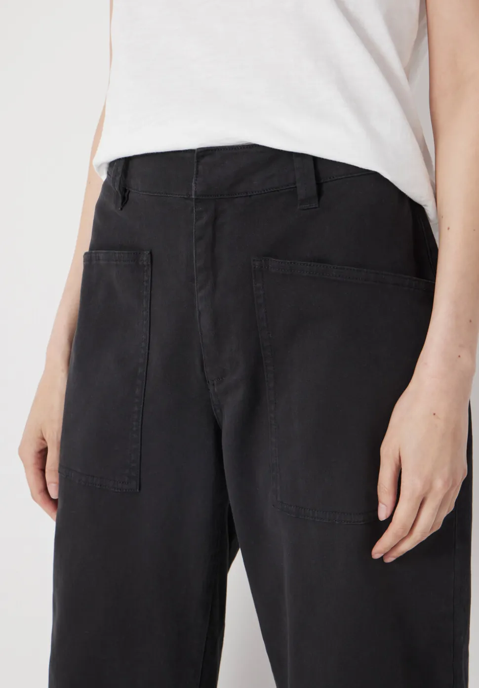 Cordi Barrel Leg Cotton Trousers