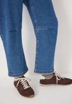 Cordi Barrel Leg Jeans