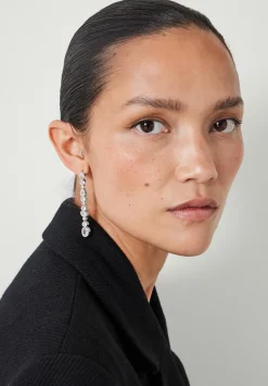 Daniella CZ drop Earrings