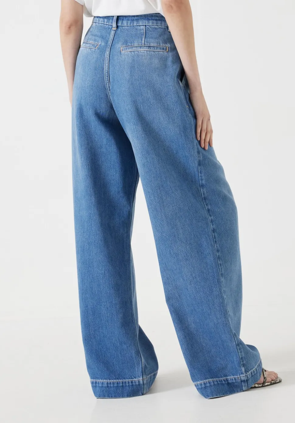 Drew Wide Leg Jeans