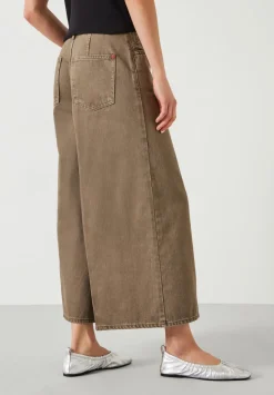 Ella Wide Leg Cropped Jeans