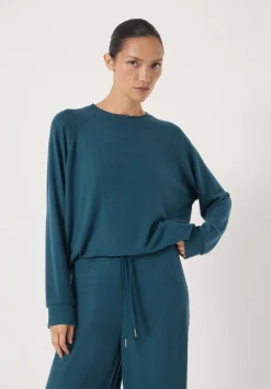 Elle Supersoft Raglan Top