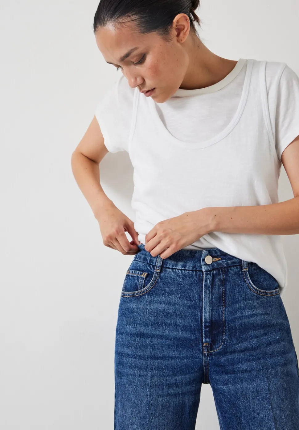 Elliot High Waisted Straight Jeans