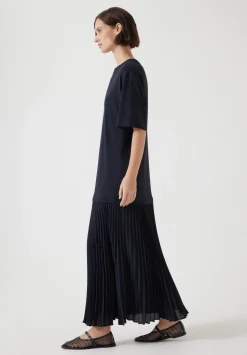 Esme Short Sleeve Pleated Midi Dress