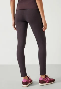 Essential Leggings