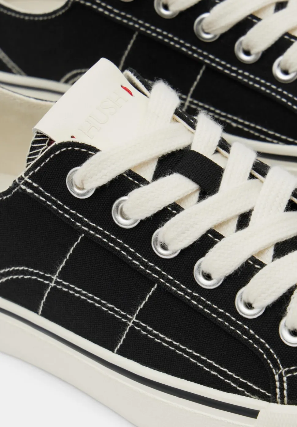 Finley Canvas Trainers