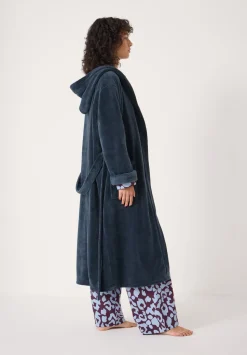 Fluffy Hooded Dressing Gown