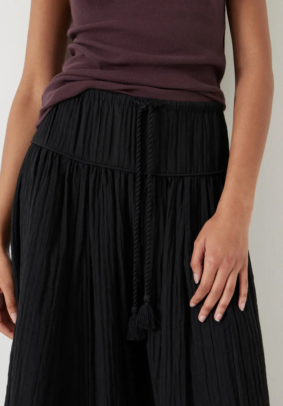 Gathered Detail Midi Skirt