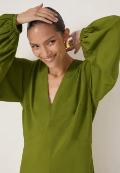 Grace V-Neck Long Sleeve Dress