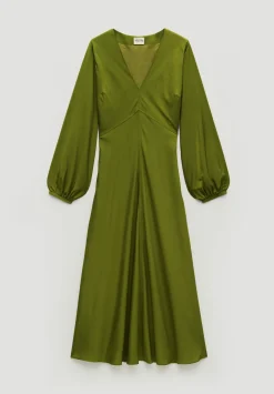 Grace V-Neck Long Sleeve Dress