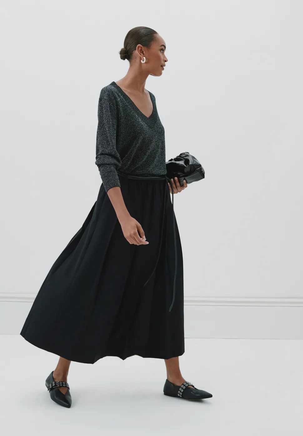 Gracey V Neck Metallic Jumper