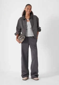 Harrison Popper Straight Leg Trouser