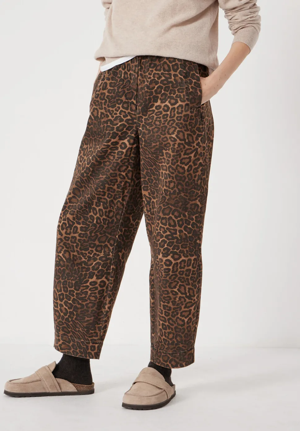 Jack Barrel Leg Pull On Cotton Trousers