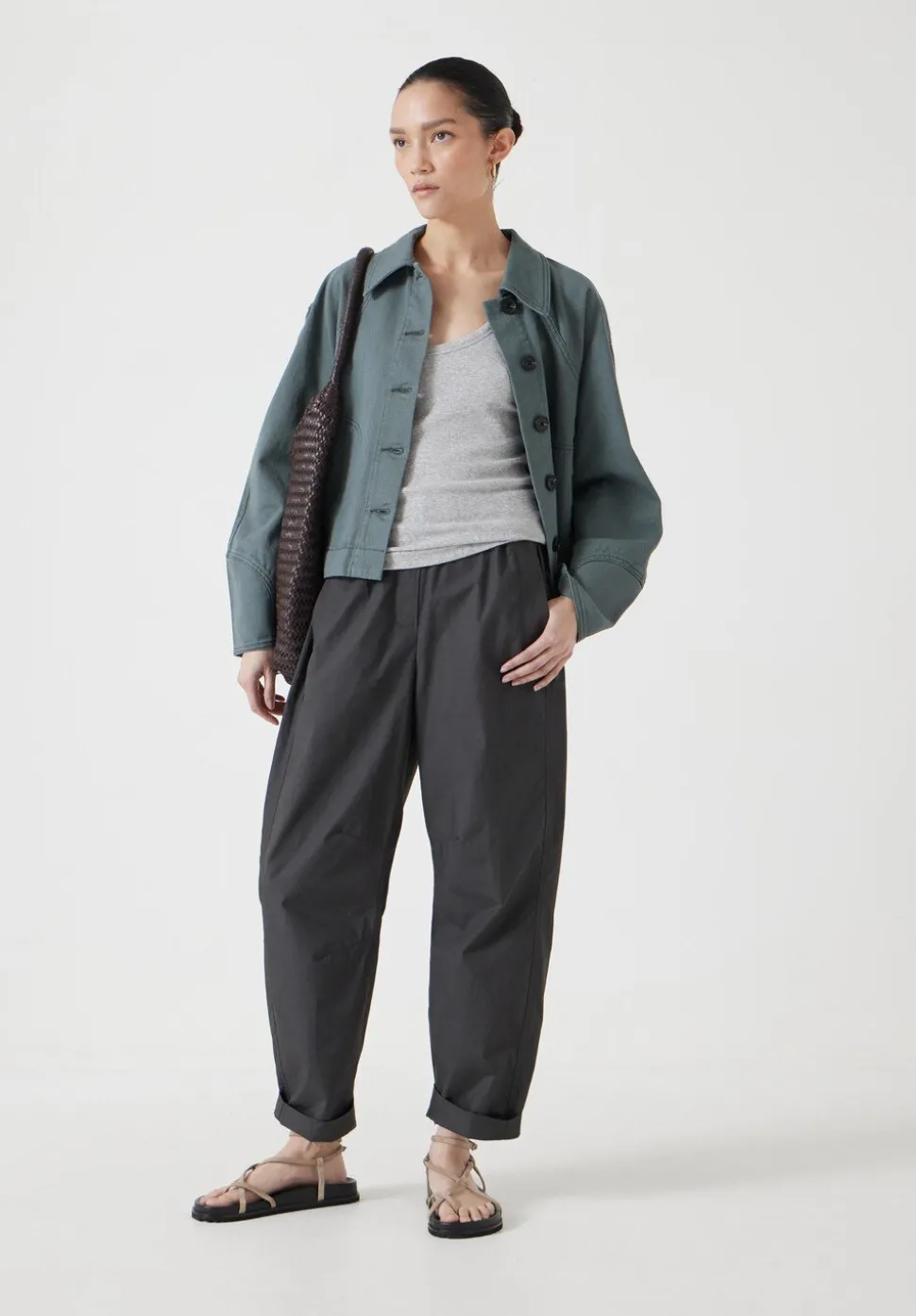 Jack Barrel Leg Pull On Lightweight Cotton Trousers