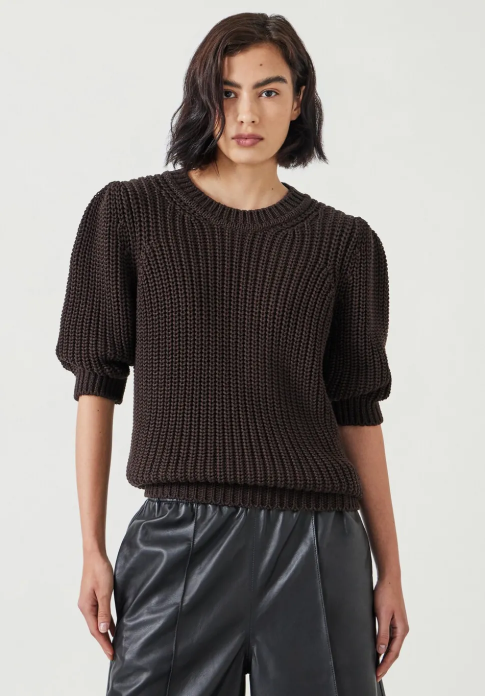 Jessie Cotton Puff Sleeve Ribbed Top