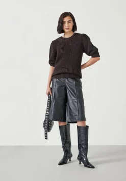 Jessie Cotton Puff Sleeve Ribbed Top