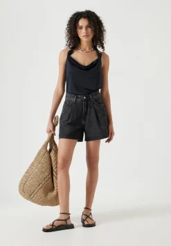 Knot Detail Halter Vest