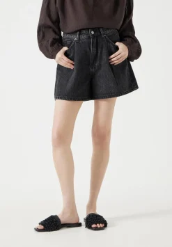 Larissa Denim Shorts