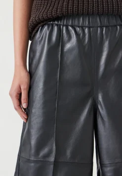 Leather Bermuda Short