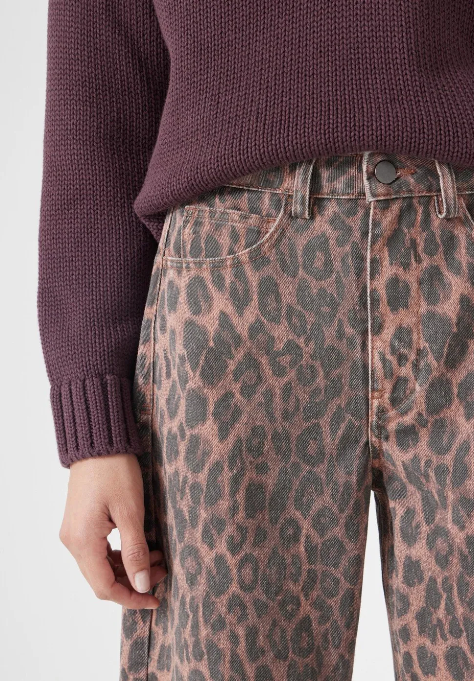 Leopard Print Barrel Leg Jeans