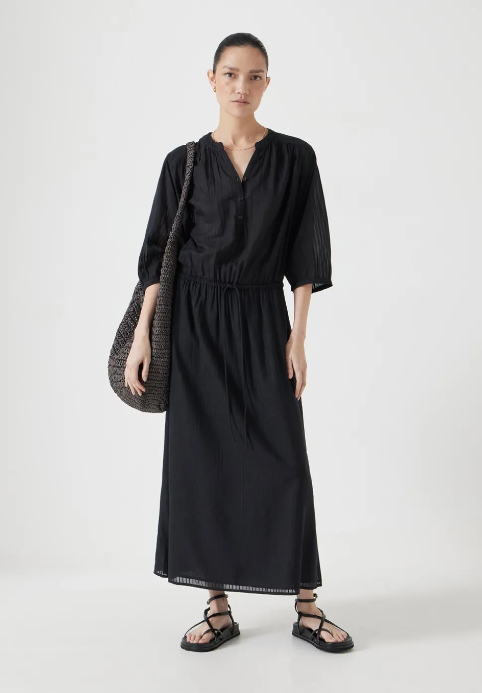 Lhea Midi Dress