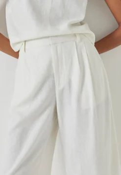 Linen Blend Lya Bermuda Shorts