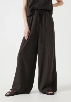 Linen Blend Petunia Wide Leg Trousers