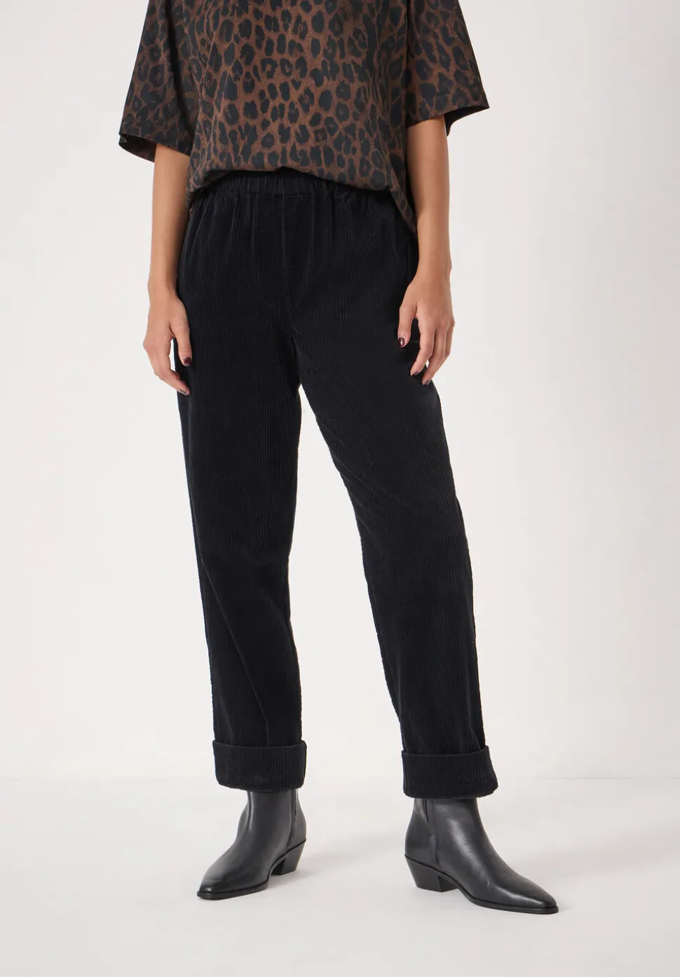 Liza Cord Joggers