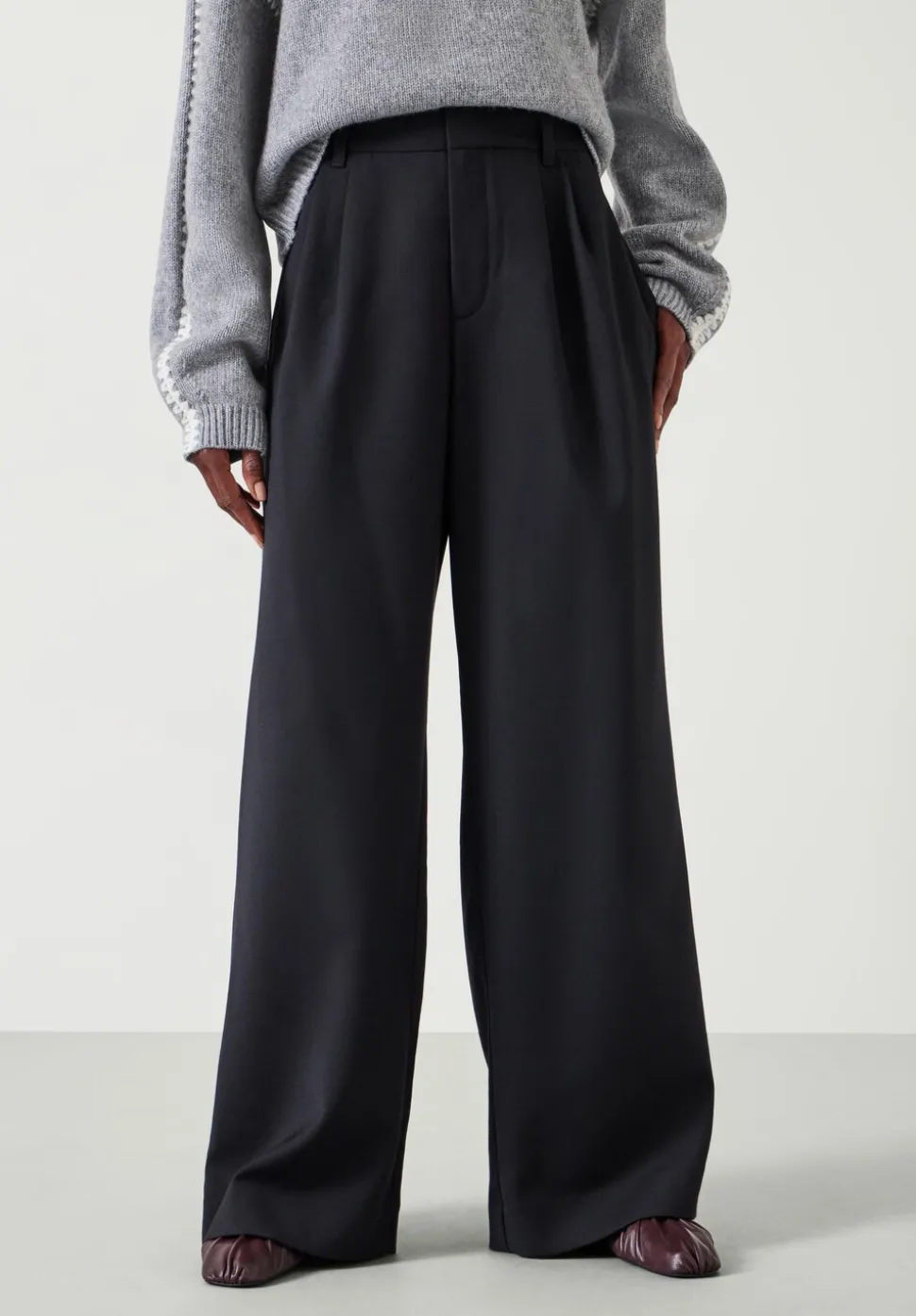 Lya Wool Trousers