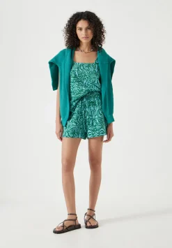 Margot Air Flow Pull On Shorts