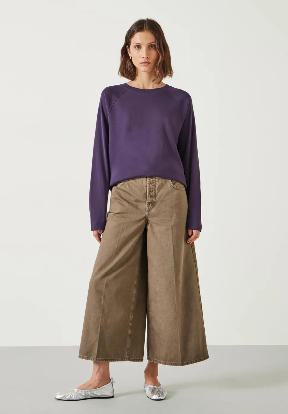 Matilda Cotton Raglan Top