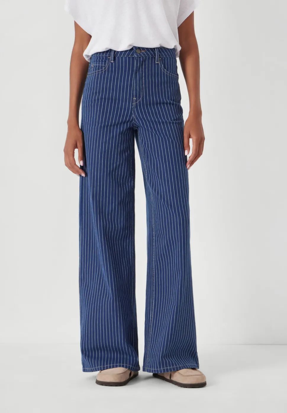 Nessa Wide Leg Jeans