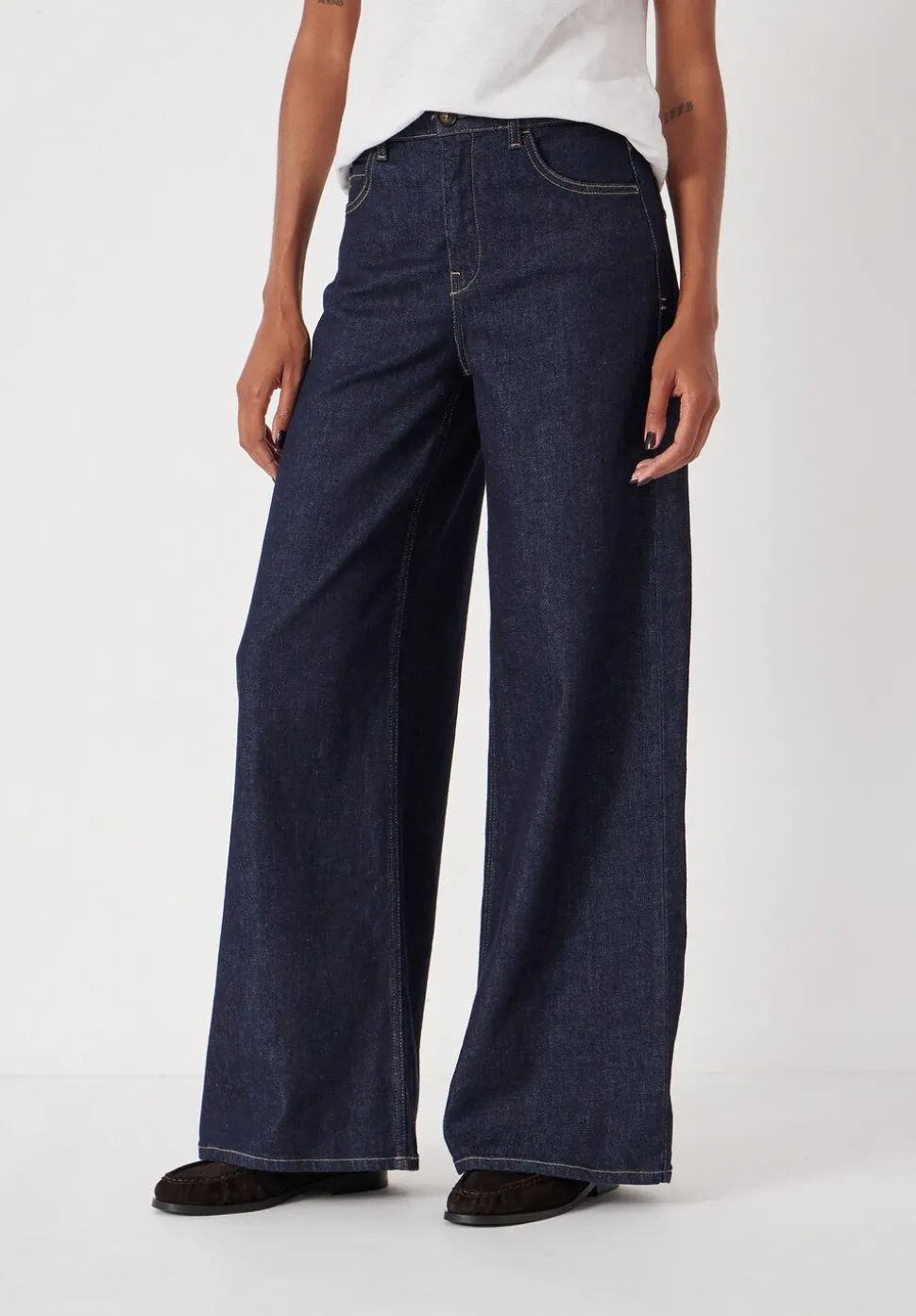 Nessa Wide Leg Jeans